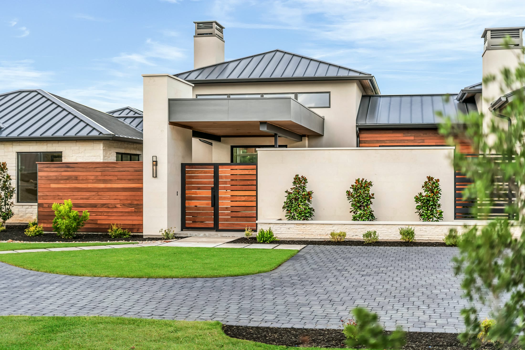 Roofline and exterior architectural detail at 1043 Overlook Parkway